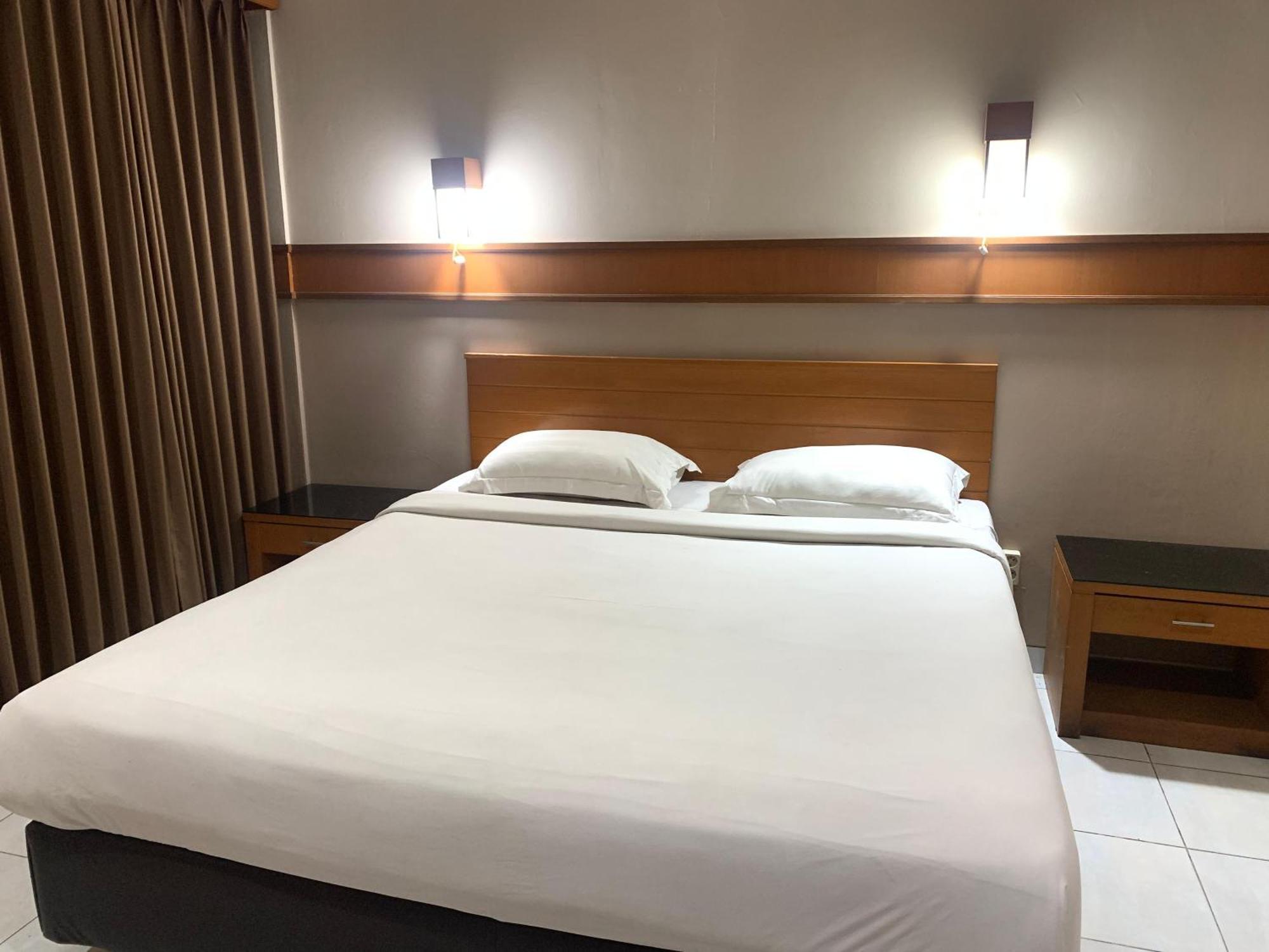Hotel Caravan Tanah Abang Jakarta Luaran gambar