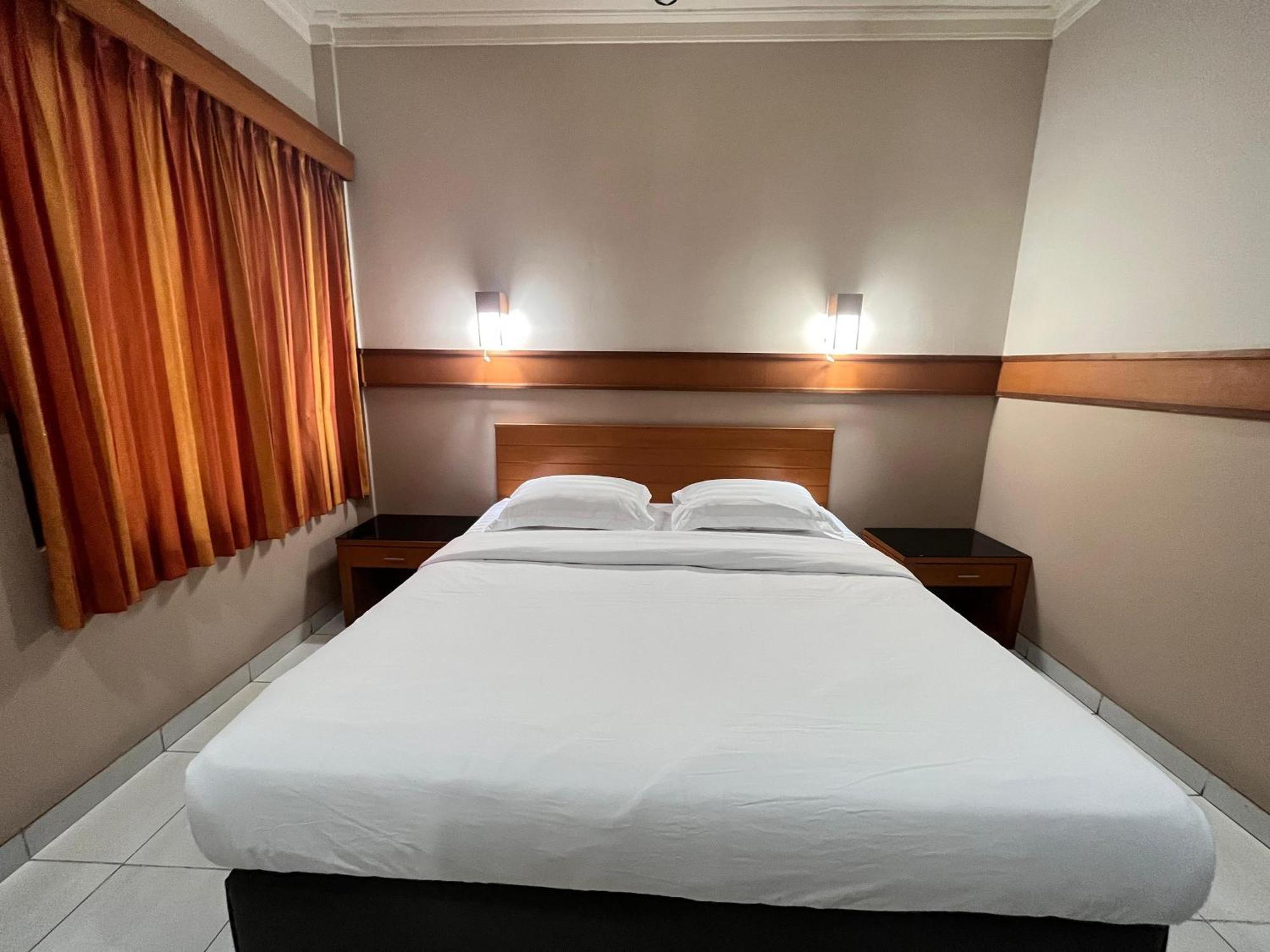 Hotel Caravan Tanah Abang Jakarta Luaran gambar