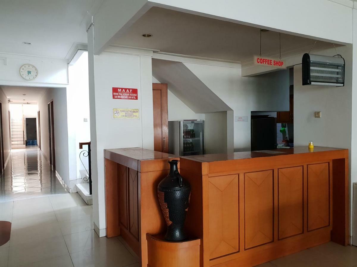Hotel Caravan Tanah Abang Jakarta Luaran gambar