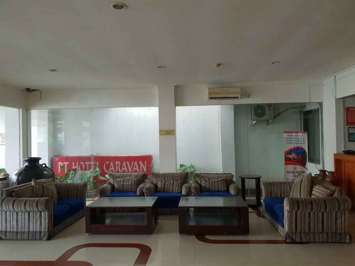 Hotel Caravan Tanah Abang Jakarta Luaran gambar